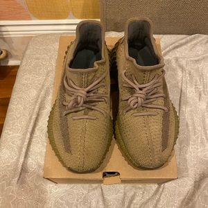 Yeezy Boost 350 V2 (earth)
